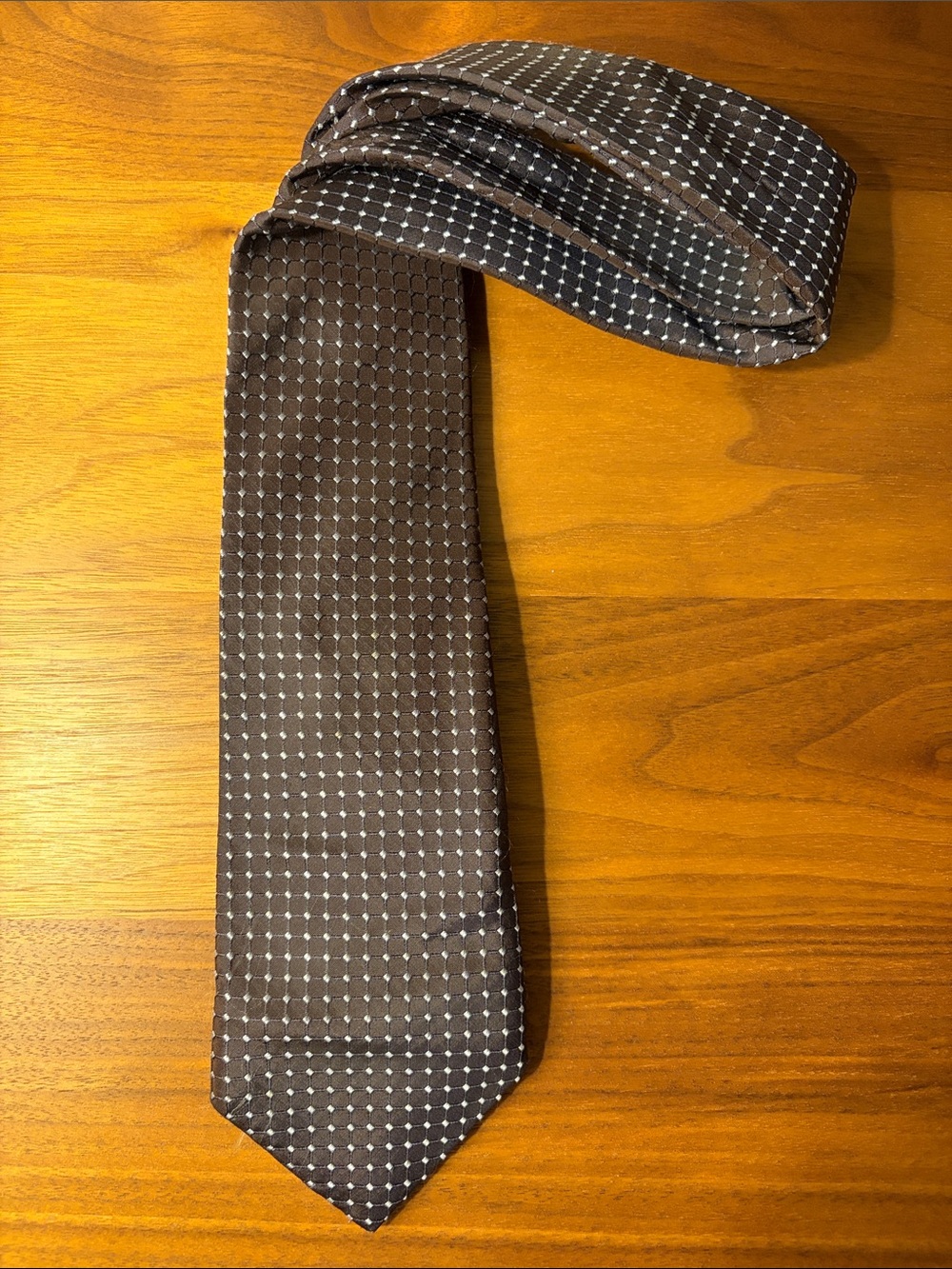 Hugo Boss Brown Silk Tie with White Dot Grid
